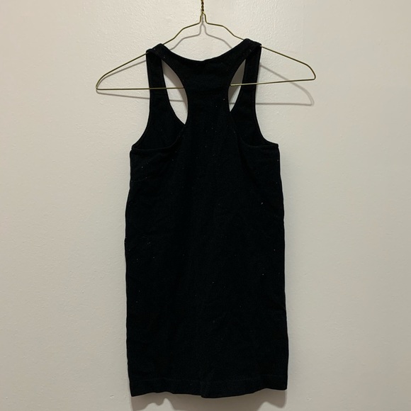 Black tank top - Picture 2 of 2